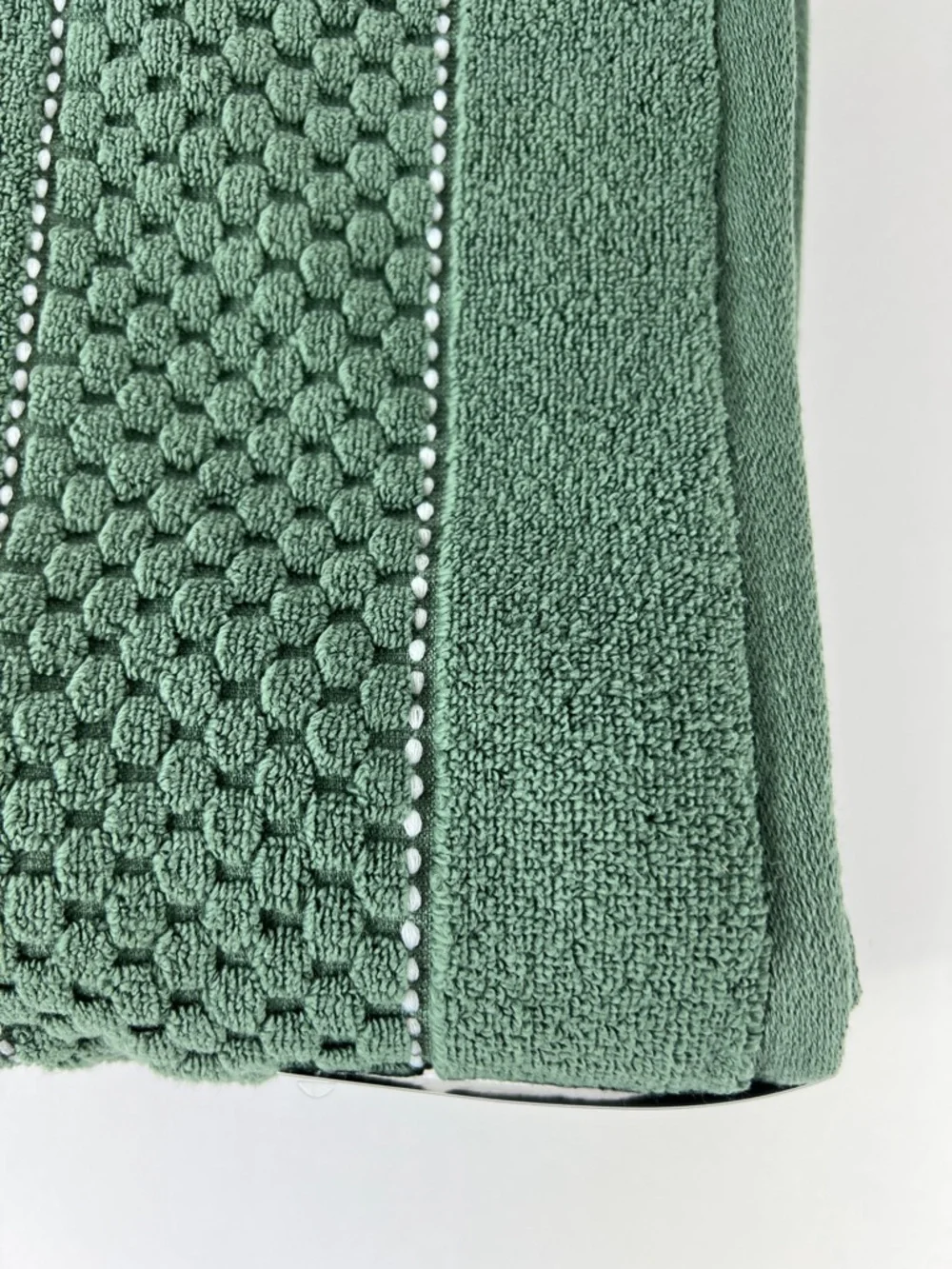 DKNY Sage Green Textured Cotton Bath Towels - Set of 2 NEW